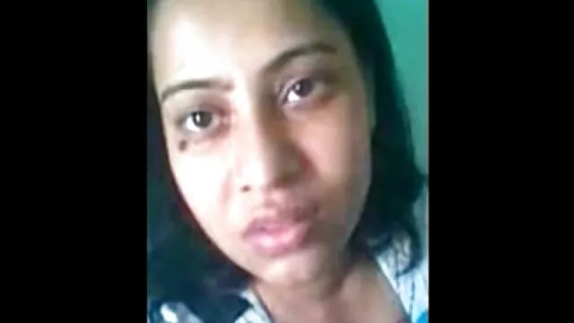 Tìm thấy một cô gái phim sez nhật trong một quan hệ với cha mẹ cô