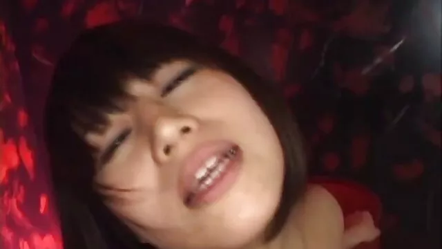 Thanh lịch phim xet nhat ban hay GÁI của mình chân trên bàn