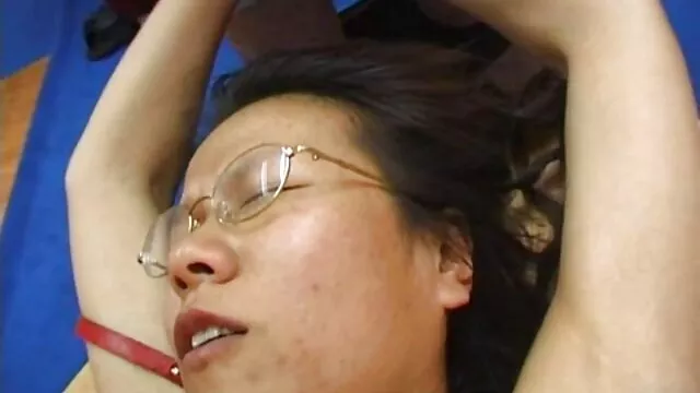 chân tình, bones nhung trang sex nhat ban